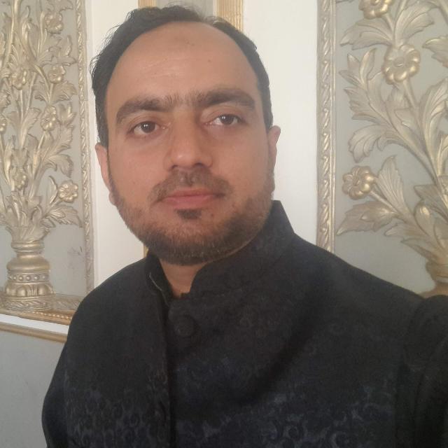 Faisal Munir — Operations Director, SAFZ Innovations